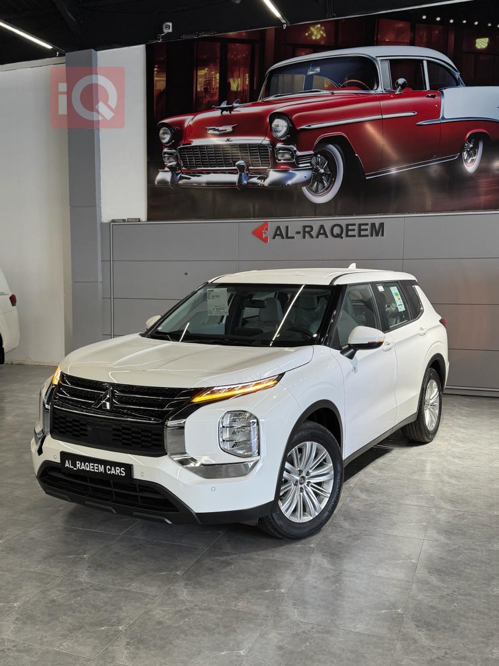 ميتسوبيشي اوتلاندر